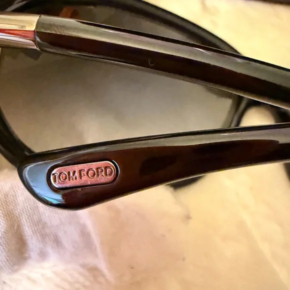 Tom Ford Sunglasses - Picture 9 of 16